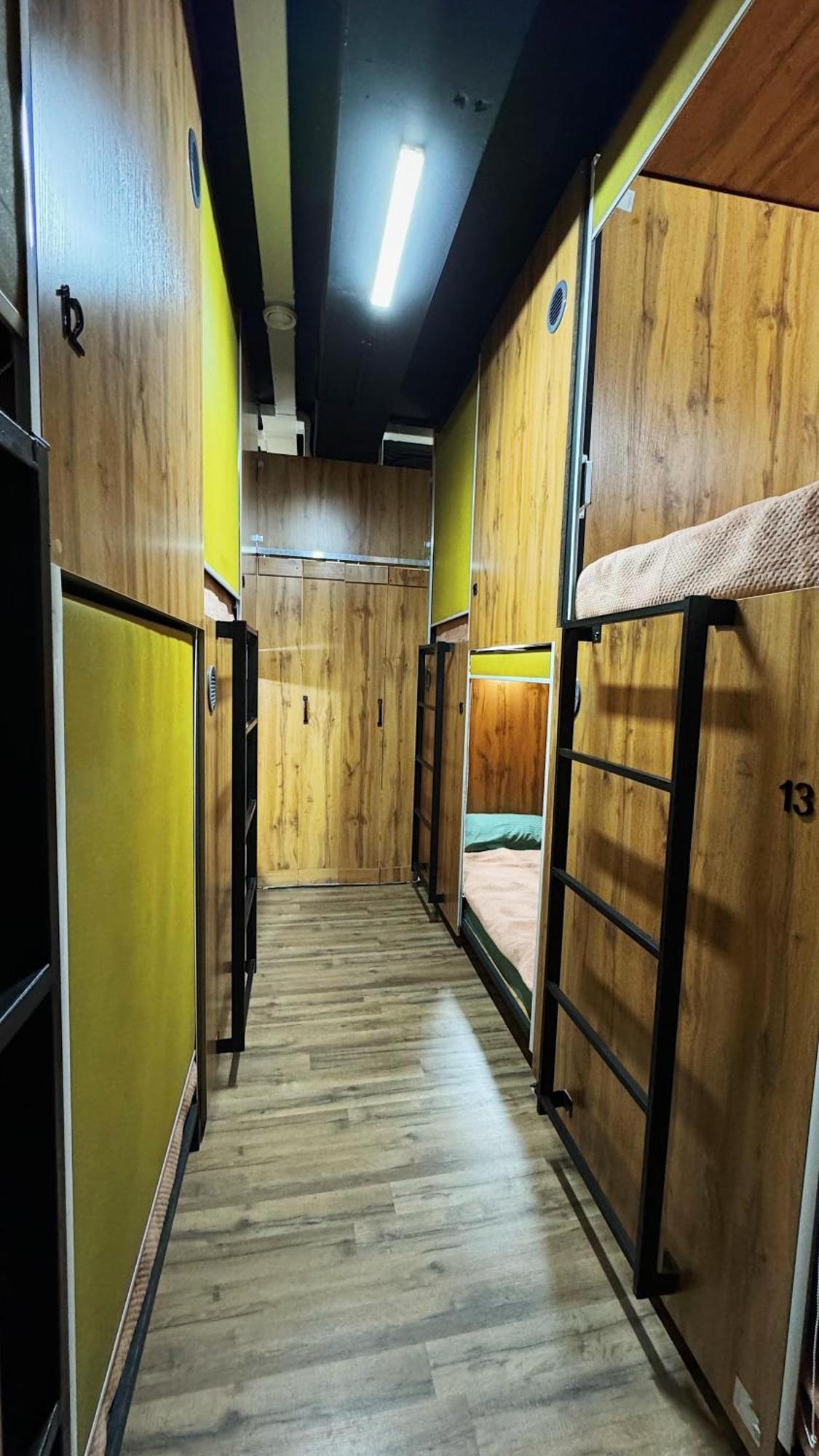 Hostel Kochevnik Capsule Hotel Αλμάτι Εξωτερικό φωτογραφία