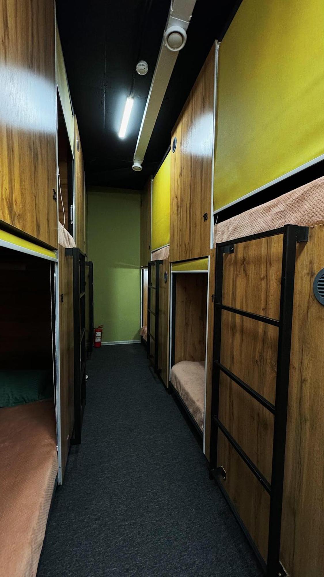 Hostel Kochevnik Capsule Hotel Αλμάτι Εξωτερικό φωτογραφία